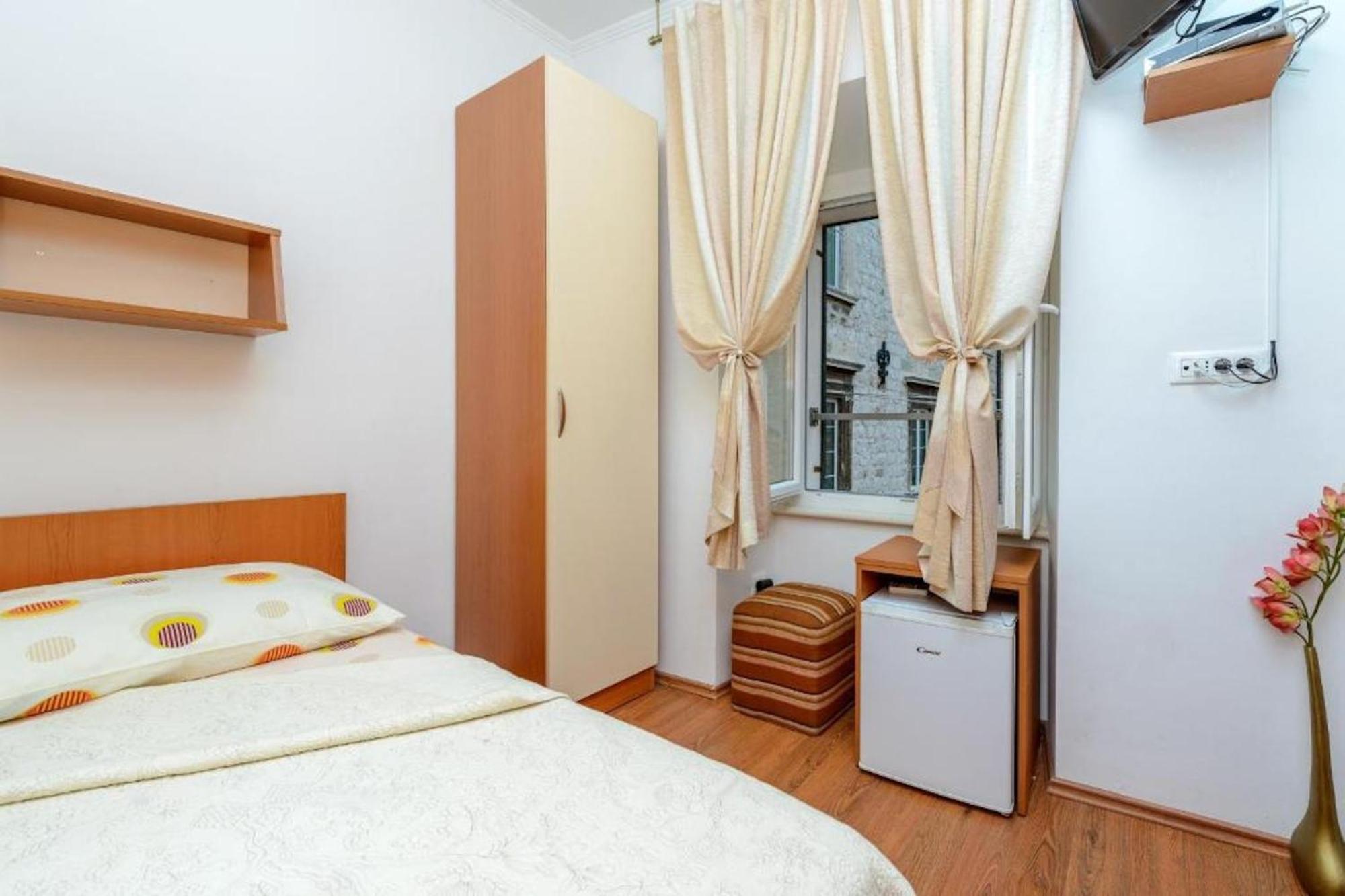 Studio Apartments Stradun Dubrovnik Luaran gambar